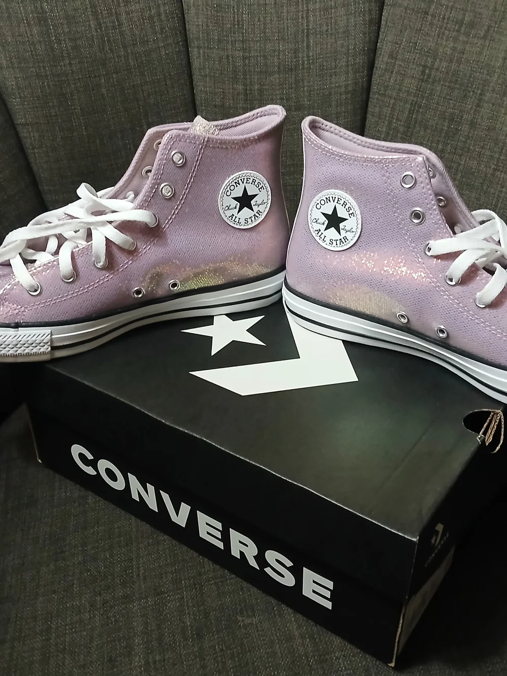Converse Kids High Top Sneakers in Lilac Pink with White Accents